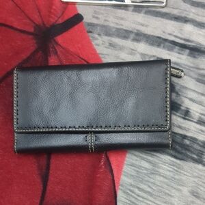 FossilBlack Leather Wallet